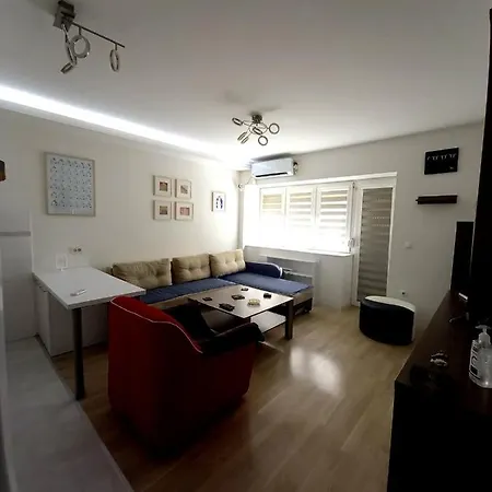 Apartment Contemporary